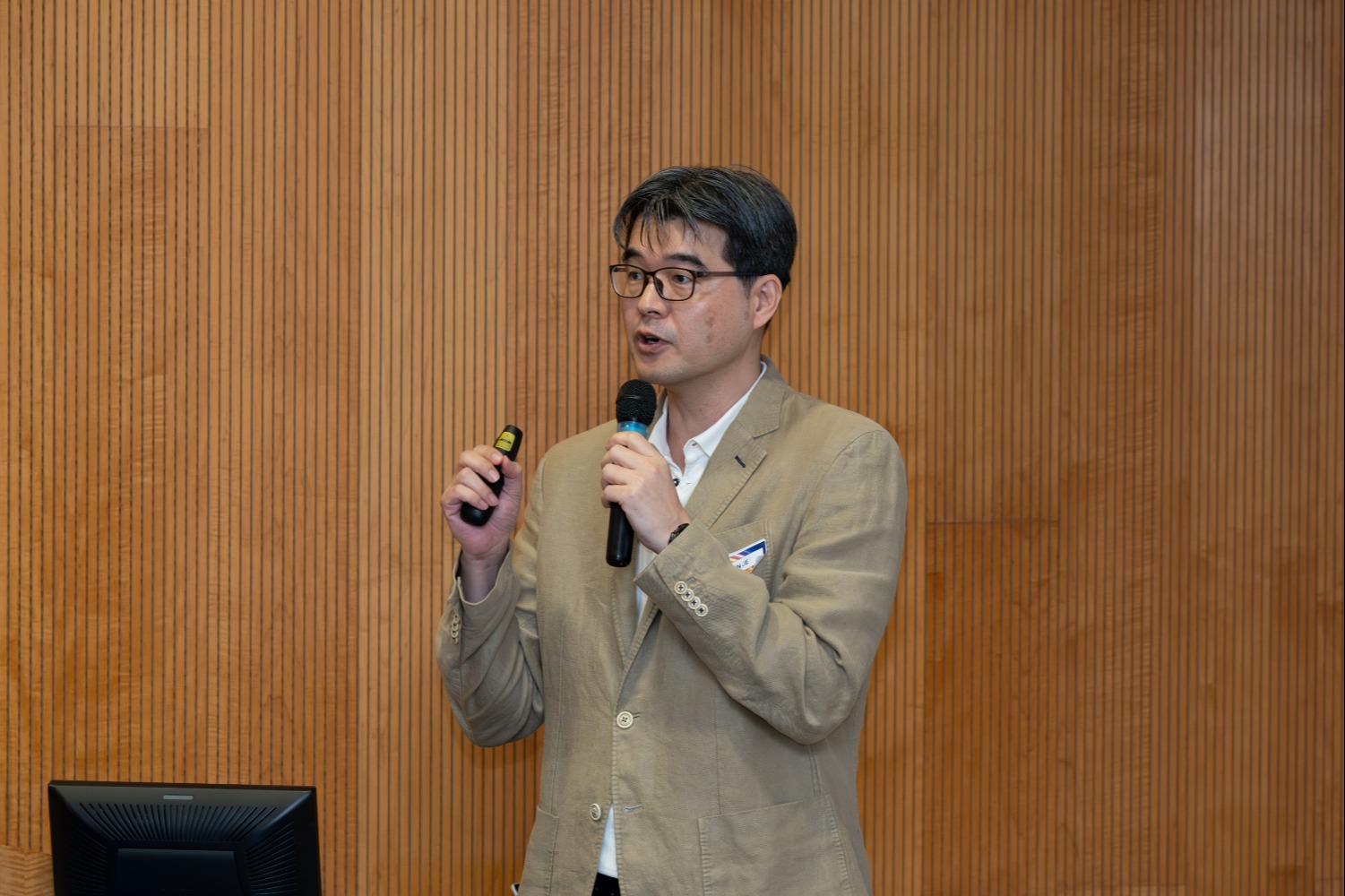 What can a human brain in a dish teach us? Professor Shawn Je shares his journey in neuroscience research.