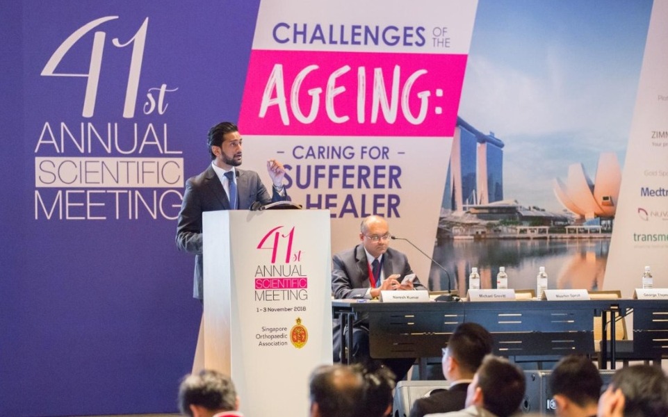 Presenting as a finalist for the Young Orthopaedic Investigator Award at the Singapore Orthopaedic Association Annual Scientific Meeting 2018 // Credit: Kizher Buhary