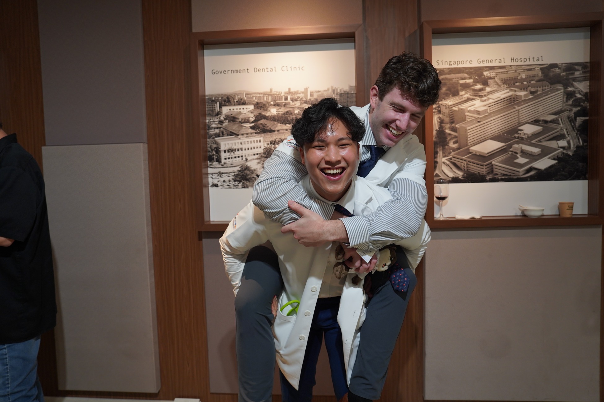 Utzinger shares a candid moment with Class of 2029 batchmate and friend Jonathan Wong // Credit: Clairre Lau, Duke-NUS