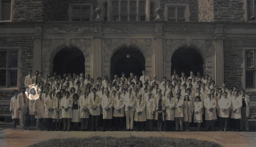 Mary-Klotman-with-1982-Residents