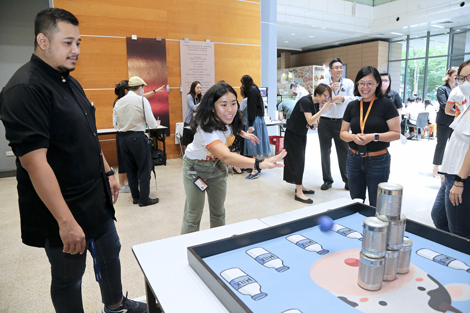 Duke-NUS staff giving 2022-2 Duke-NUS staff giving 2022-2